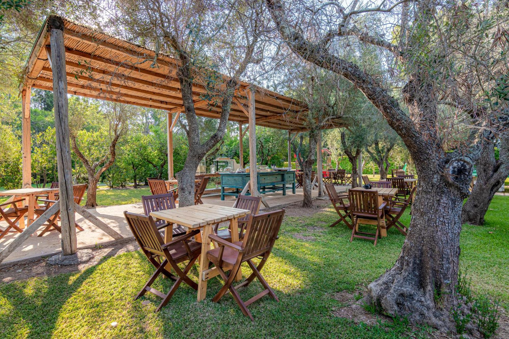 Bio Agriturismo Salos Alimini Exterior photo
